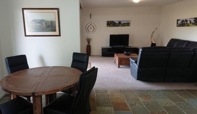 Shepparton Golf Motel Luaran gambar