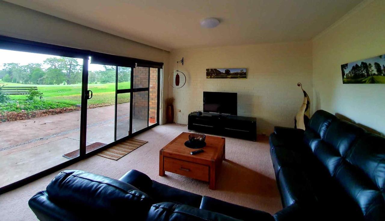 Shepparton Golf Motel Luaran gambar